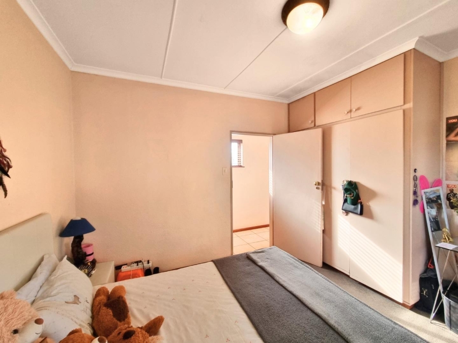 4 Bedroom Property for Sale in Sandbaai Western Cape